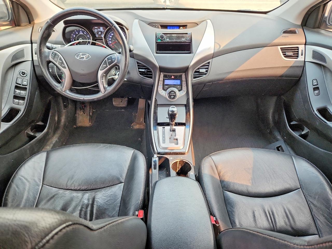 2013 HYUNDAI ELANTRA