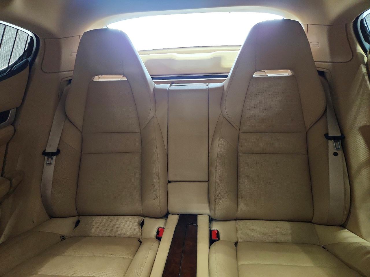 2012 PORSCHE PANAMERA
