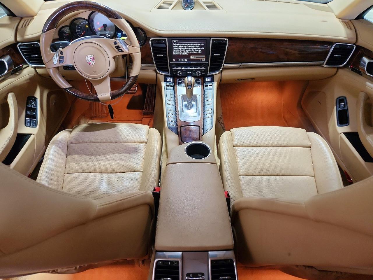 2012 PORSCHE PANAMERA