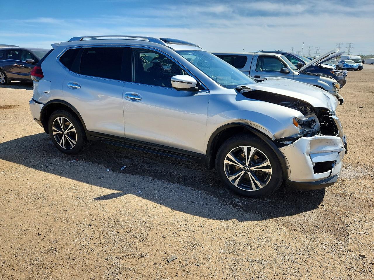 2019 NISSAN ROGUE