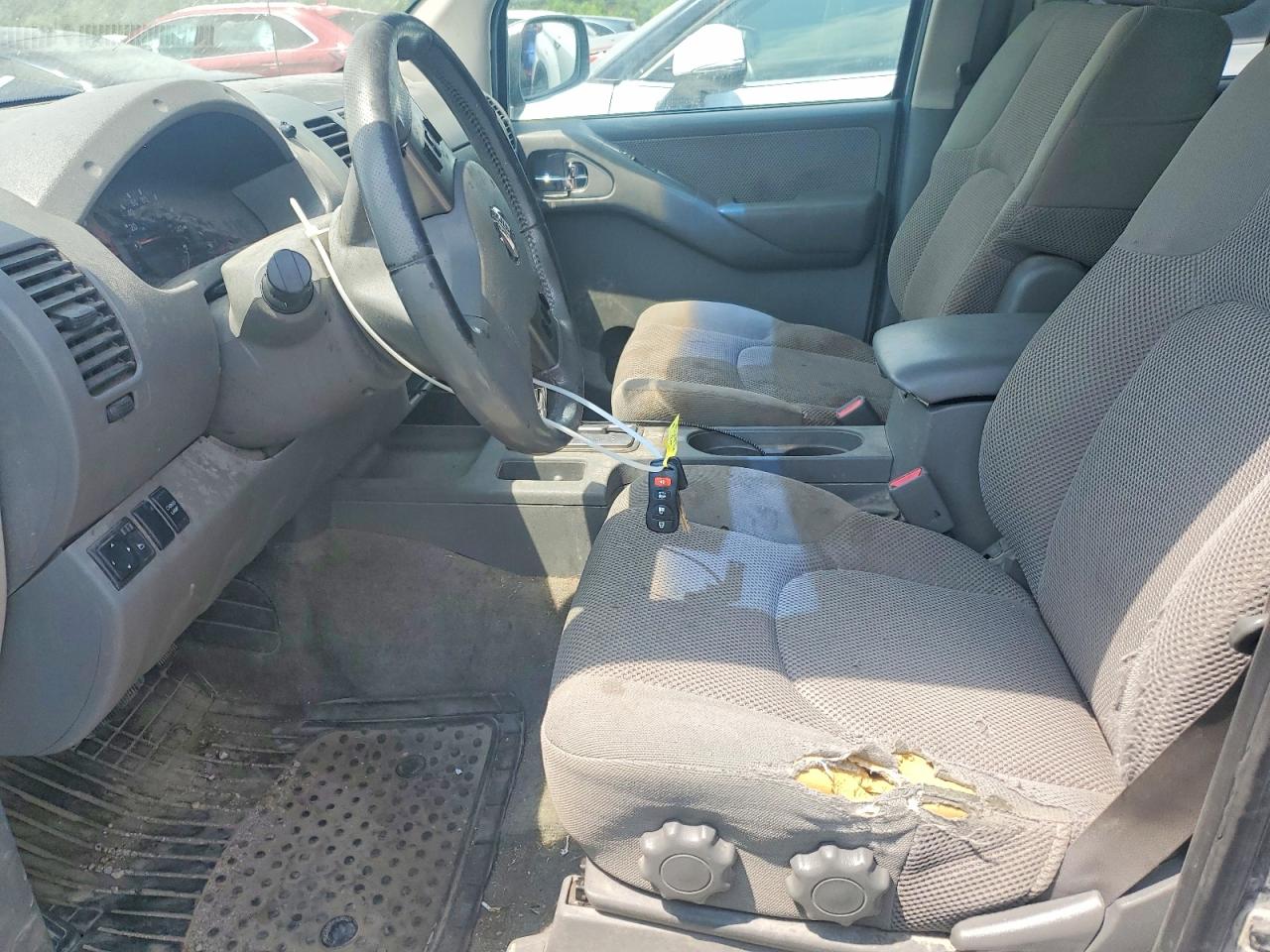 2005 NISSAN FRONTIER