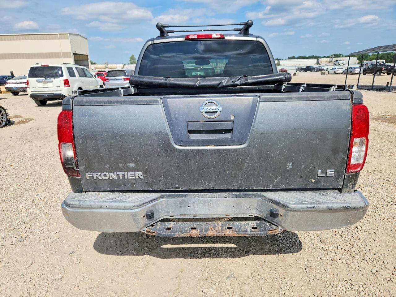 2005 NISSAN FRONTIER