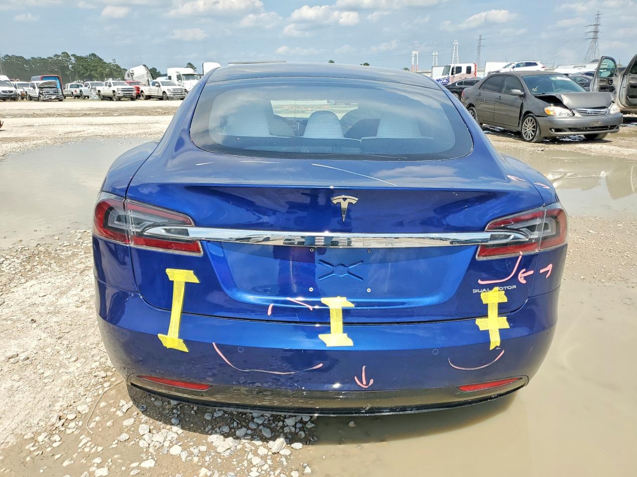 2020 TESLA MODEL S