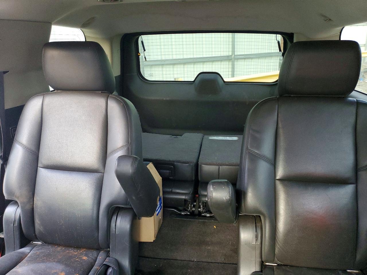2012 GMC YUKON