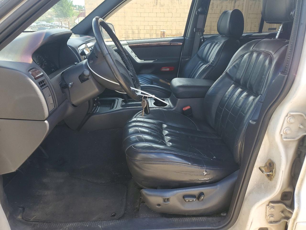 2000 JEEP CHEROKEE