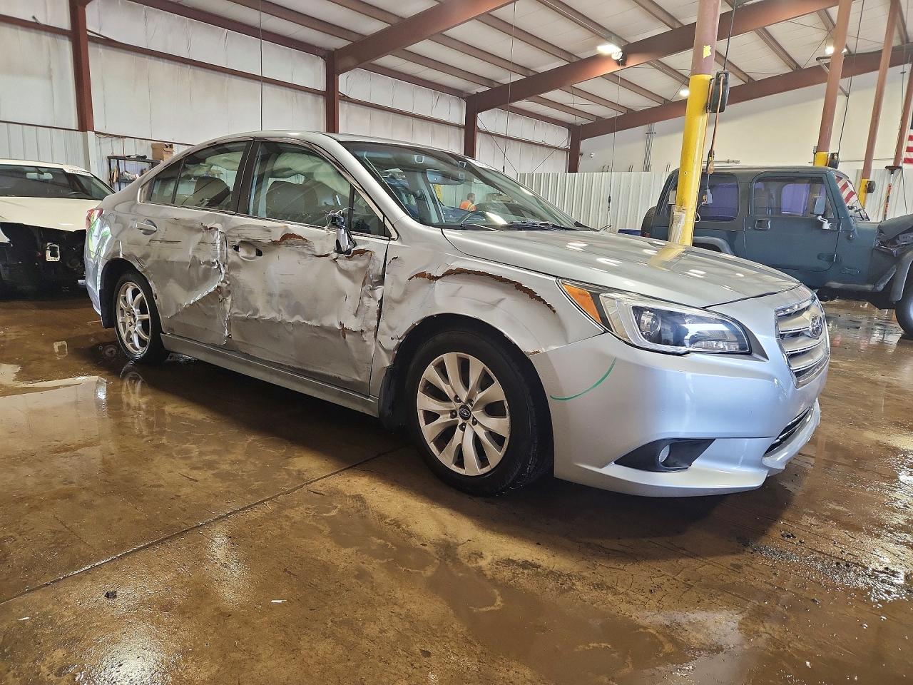 2017 SUBARU LEGACY
