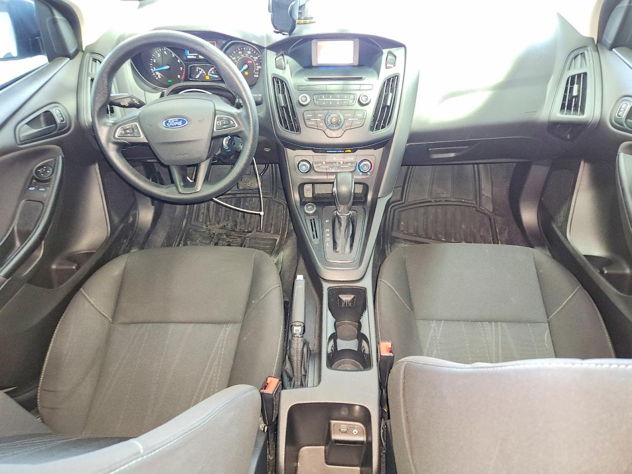 2016 FORD FOCUS