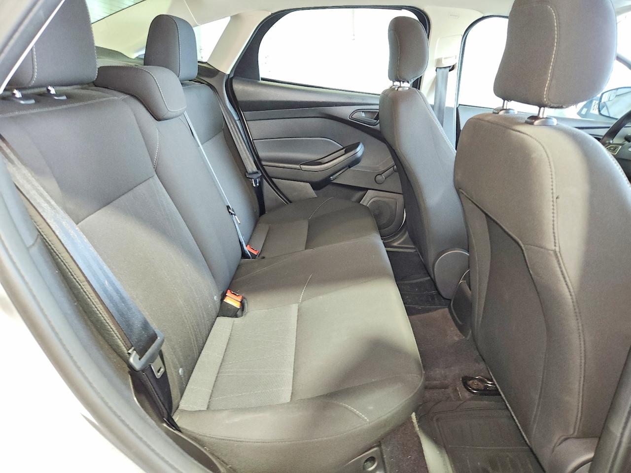 2016 FORD FOCUS