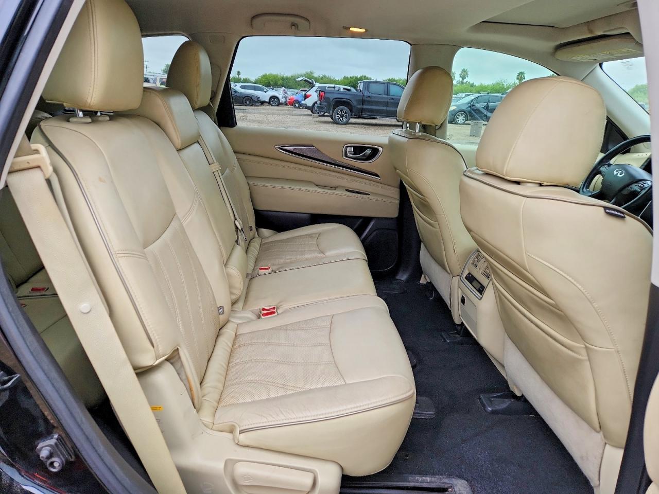 2017 INFINITI QX60 BASE