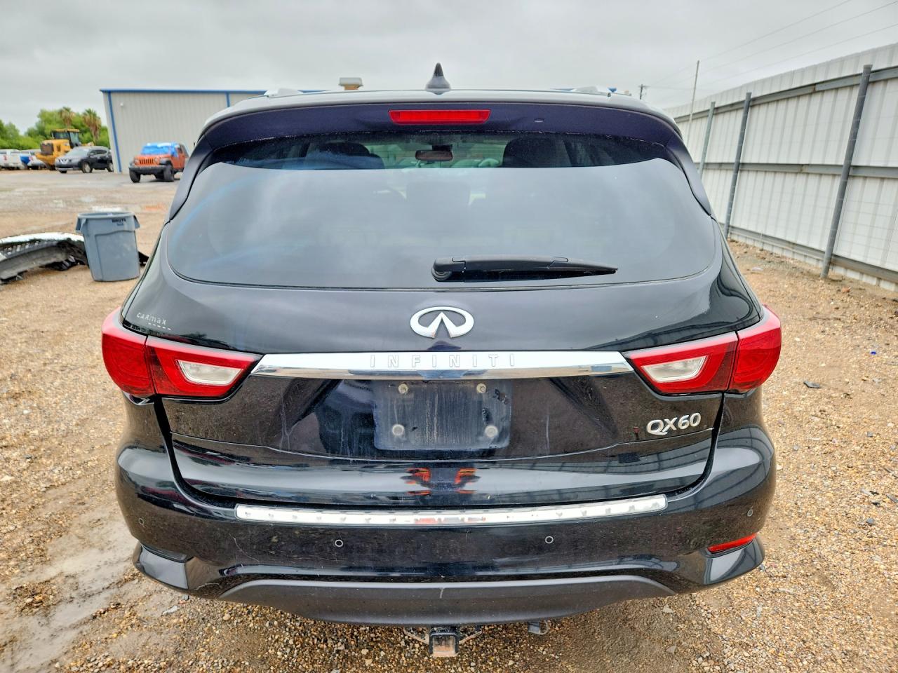 2017 INFINITI QX60 BASE