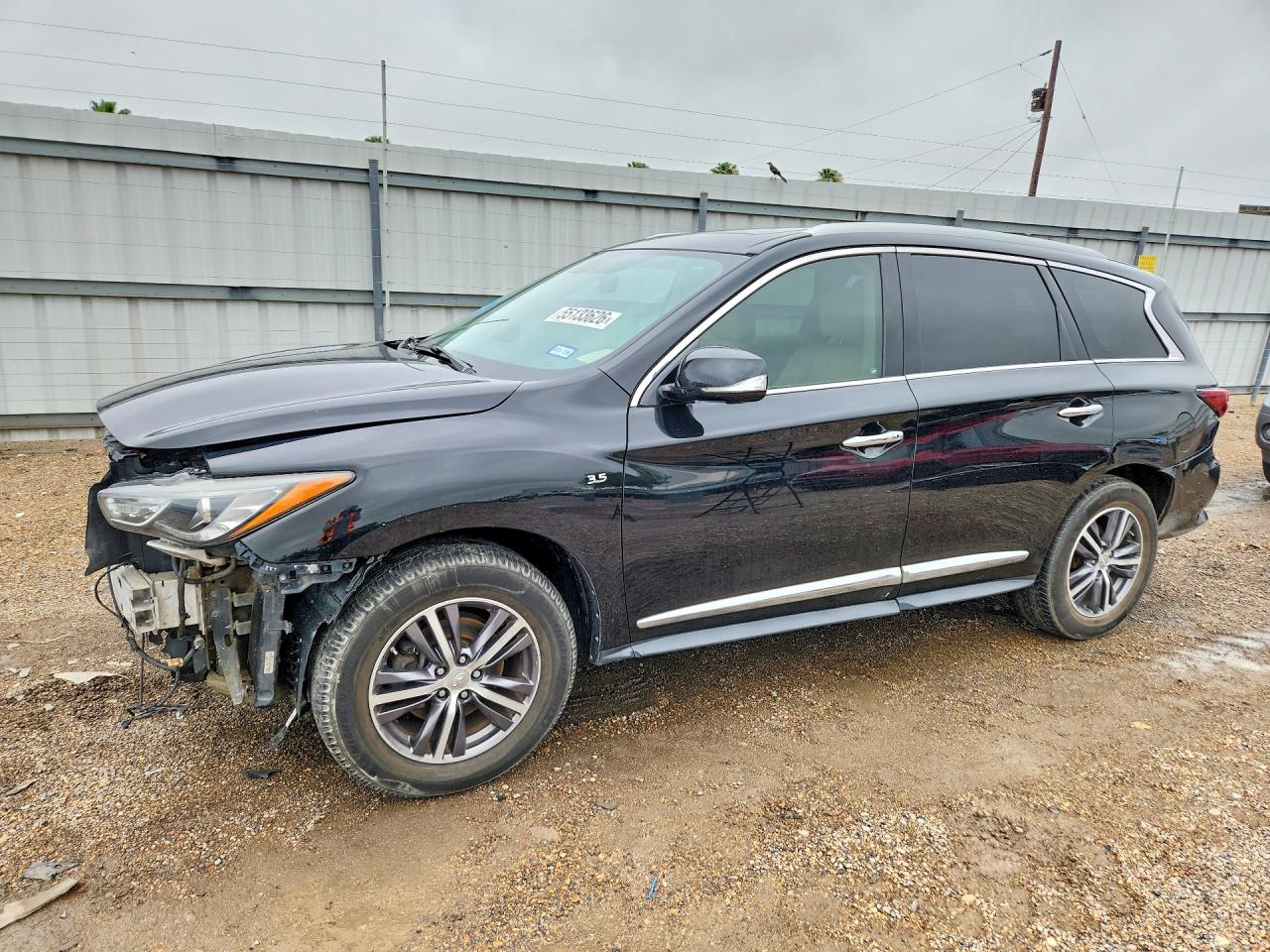 2017 INFINITI QX60 BASE