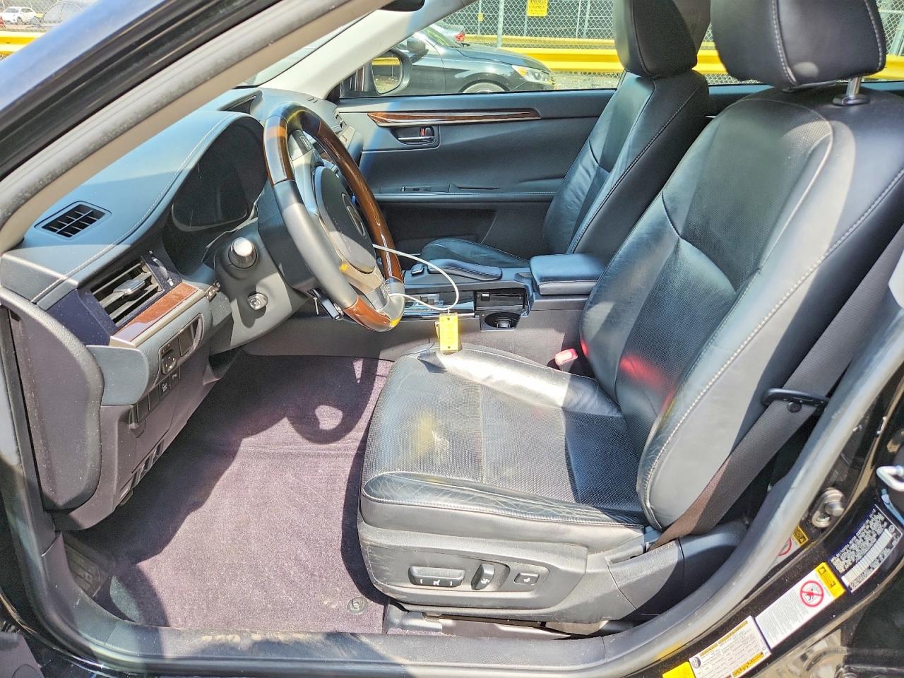 2013 LEXUS ES350