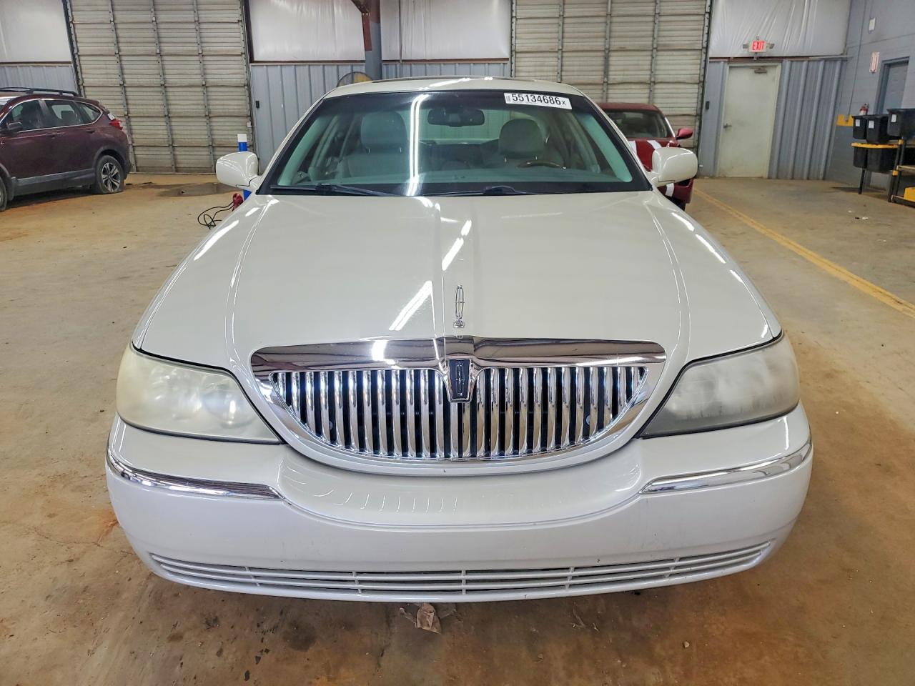 2006 LINCOLN TOWNCAR
