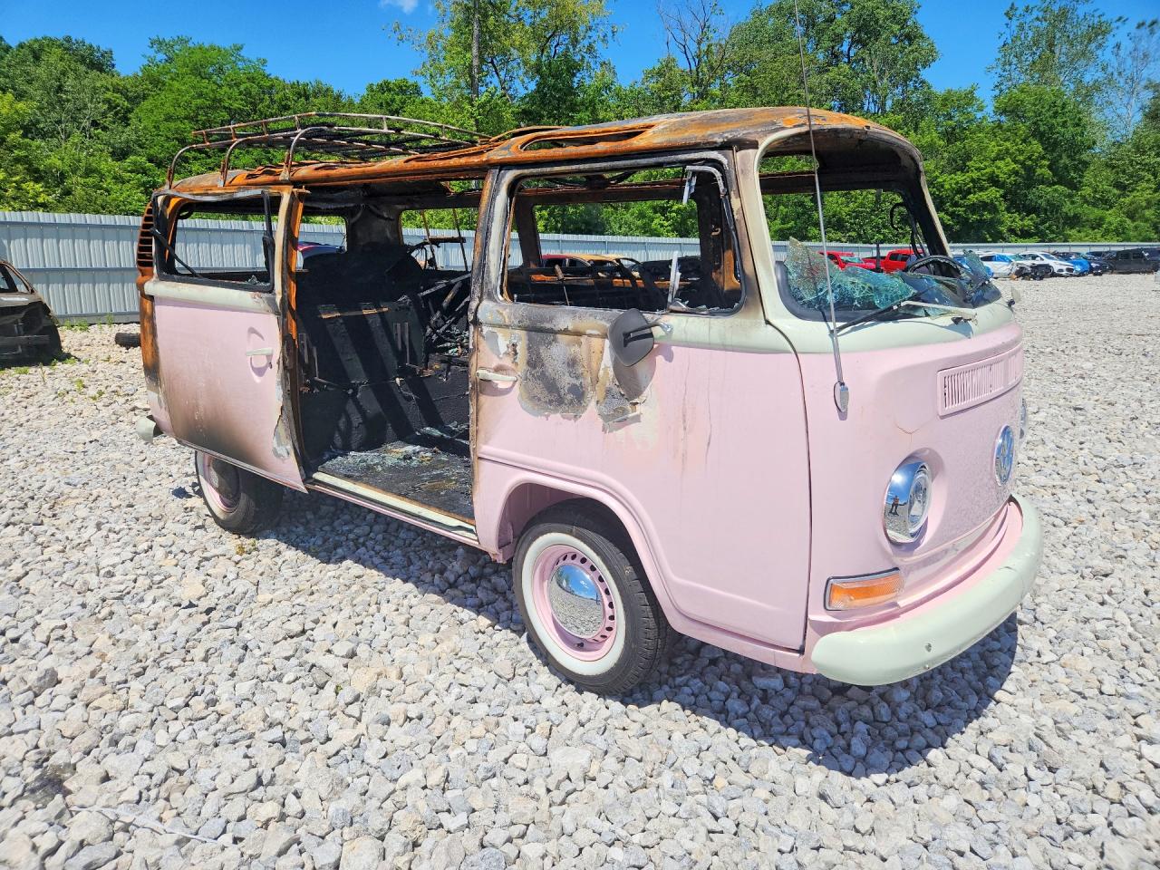 1975 VOLKSWAGON MINIVAN