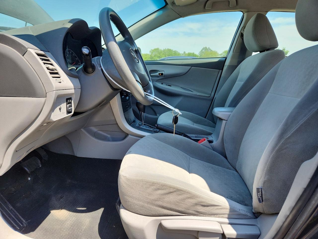 2009 TOYOTA COROLLA