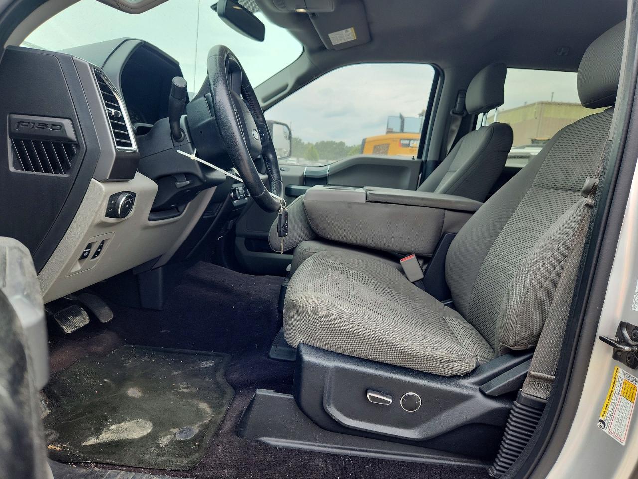 2016 FORD F150