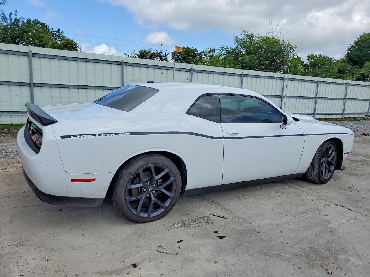 2022 DODGE CHALLENGER