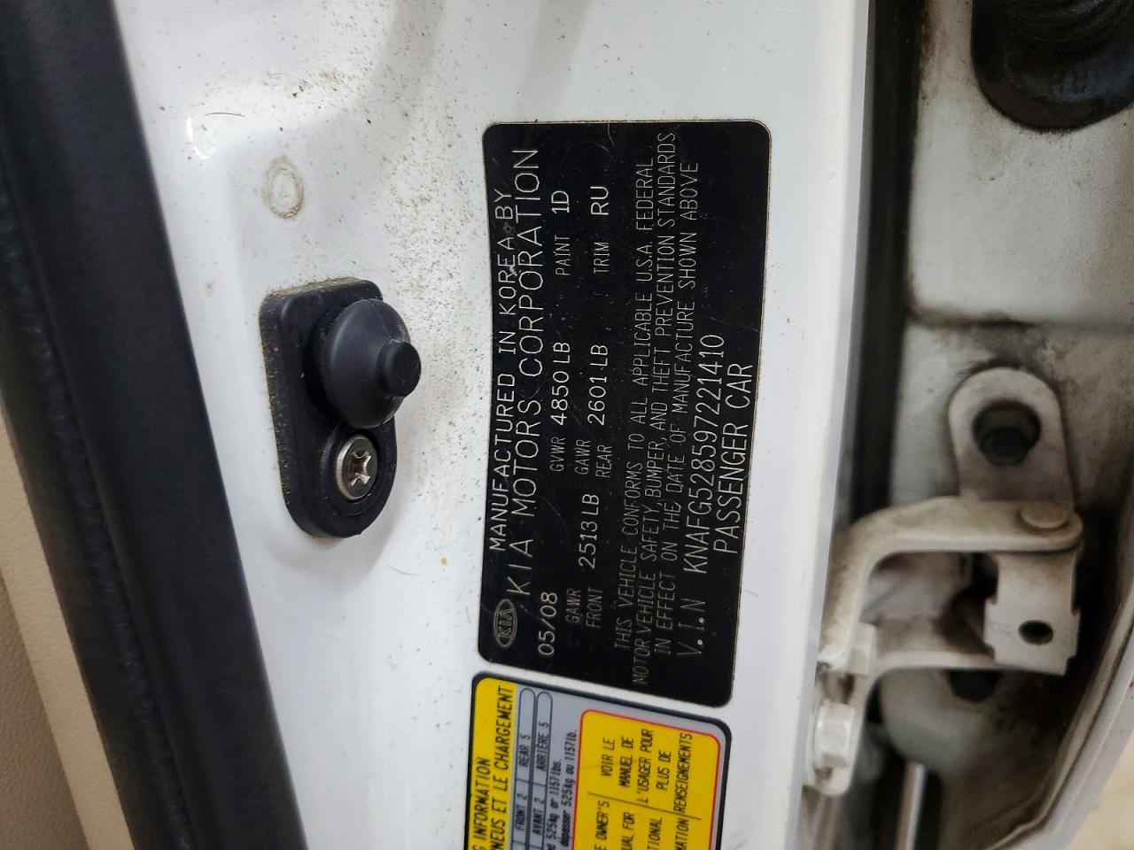 2009 KIA RONDO BASE