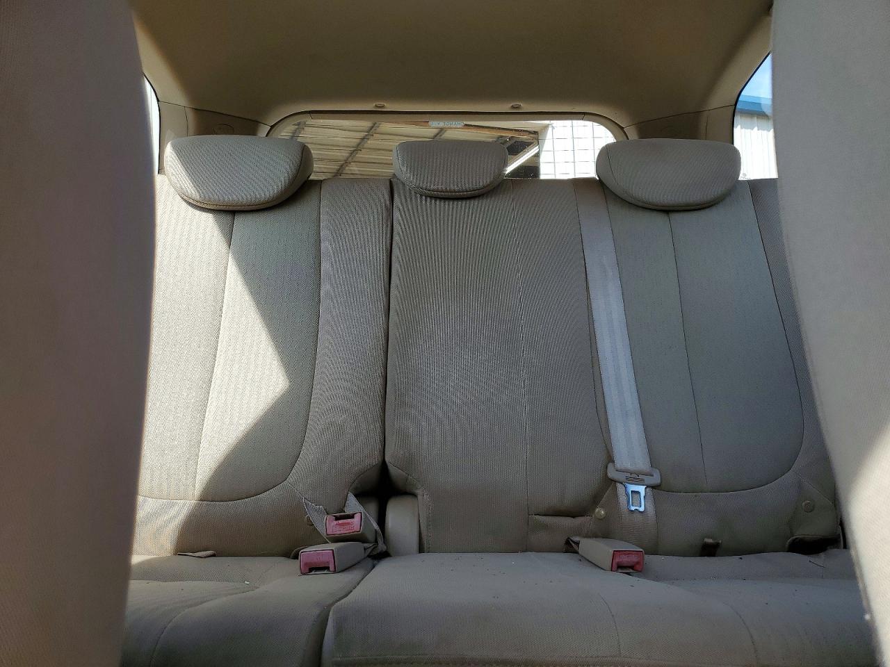 2009 KIA RONDO BASE