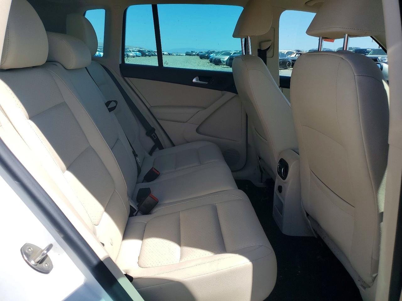 2013 VOLKSWAGEN TIGUAN