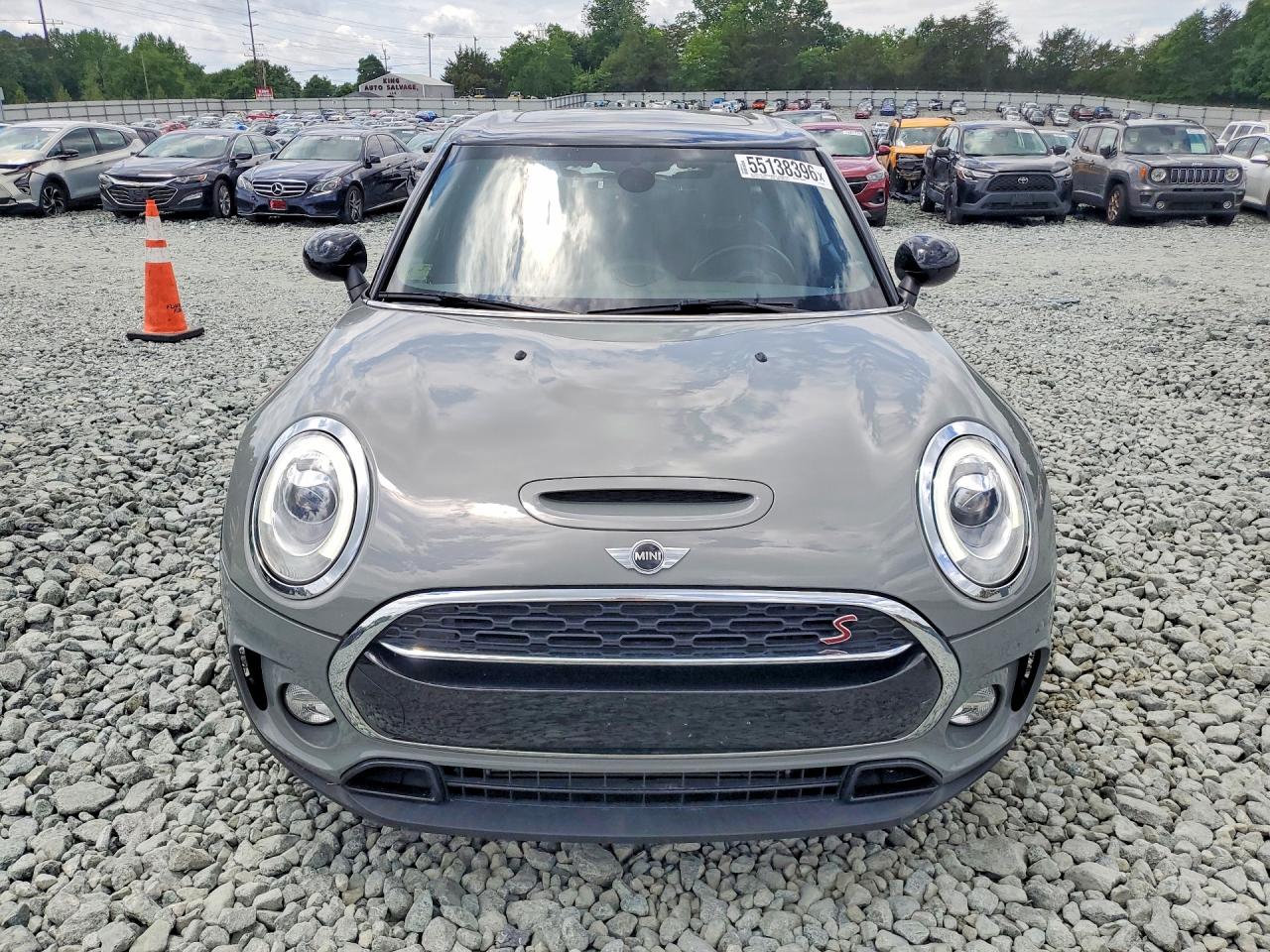 2017 MINI COOPER