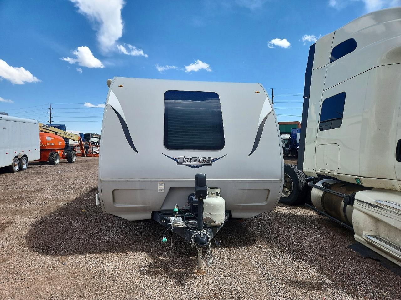 2017 LANCE CAMPER