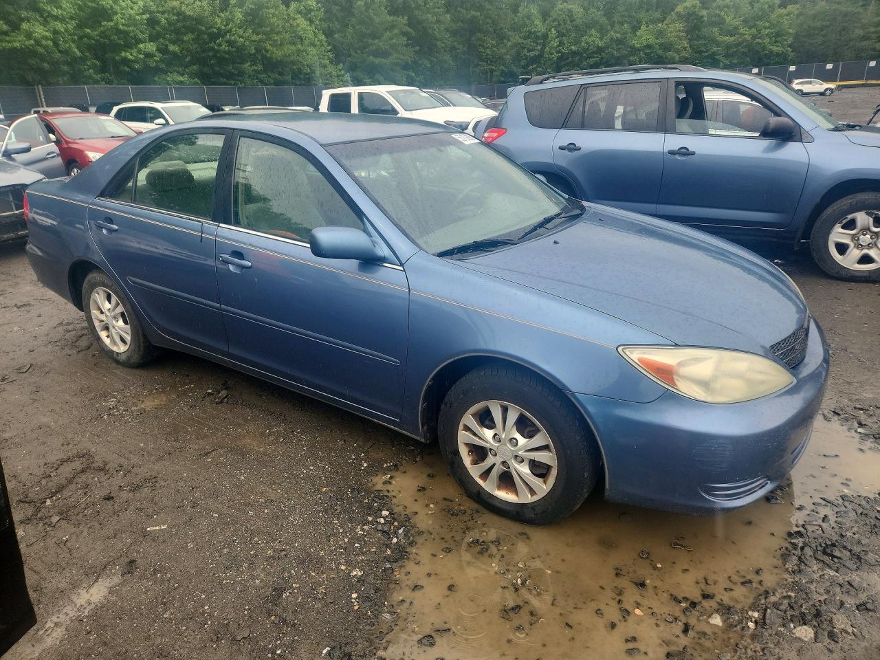 2004 TOYOTA CAMRY