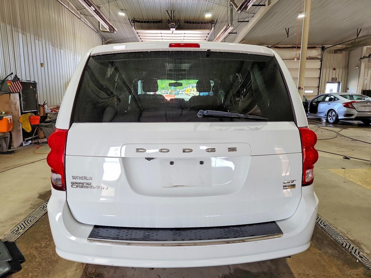 2017 DODGE CARAVAN