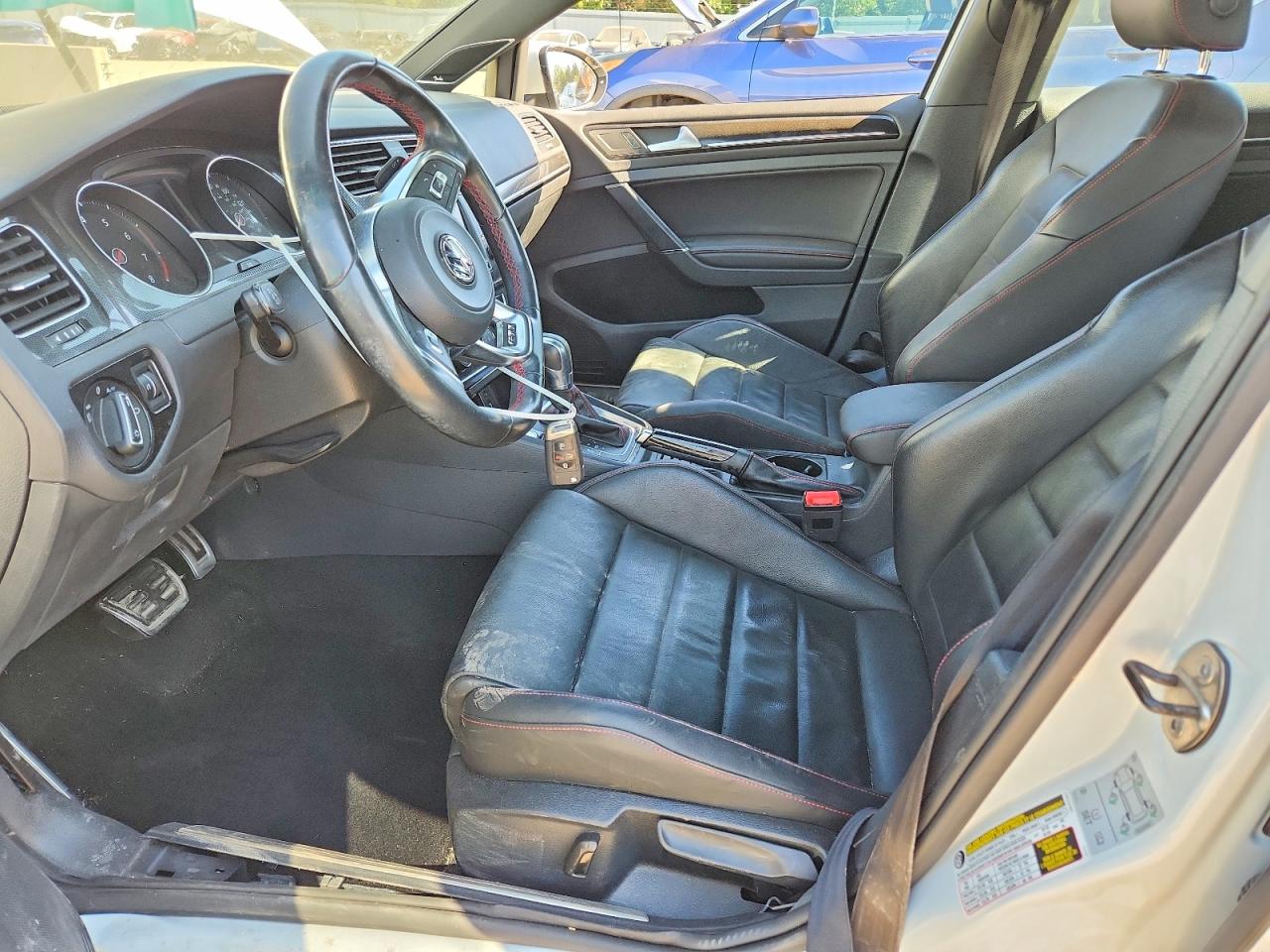 2016 VOLKSWAGEN GTI