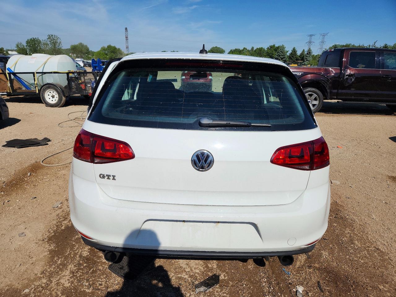 2016 VOLKSWAGEN GTI