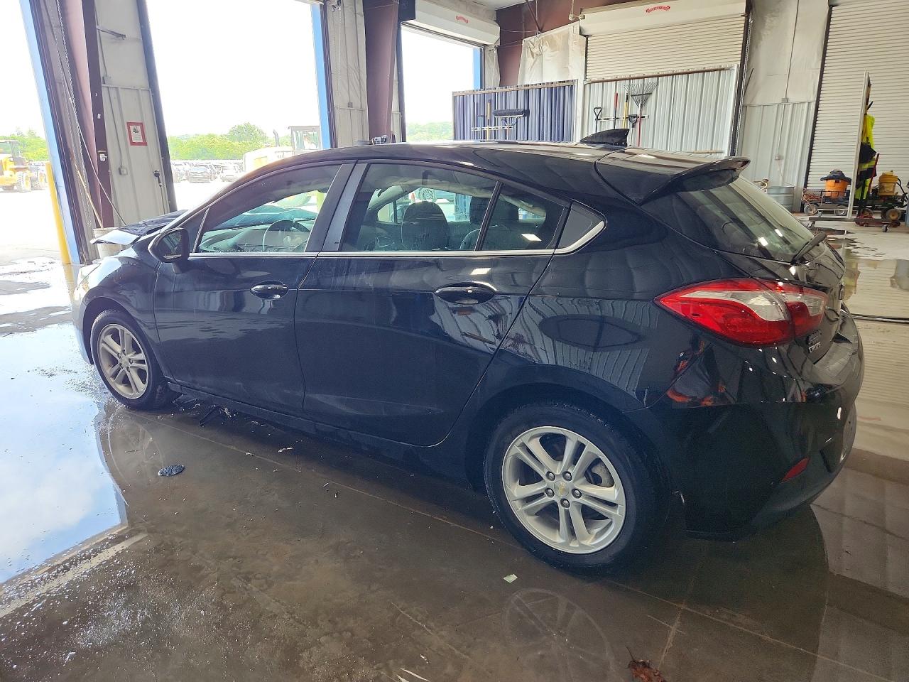 2017 CHEVROLET CRUZE