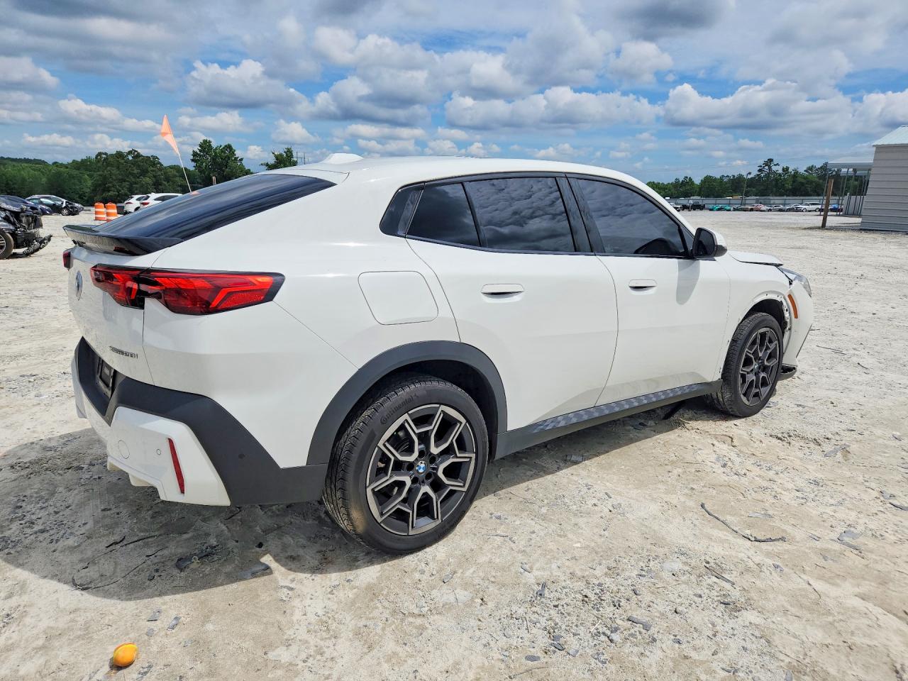 2025 BMW X2