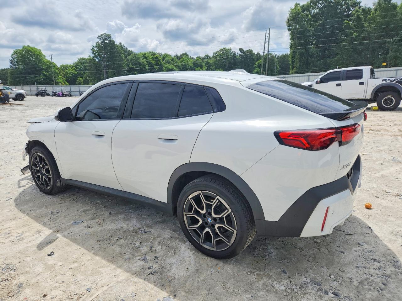 2025 BMW X2