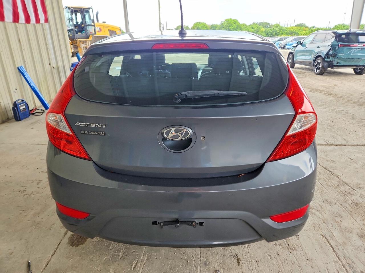 2013 HYUNDAI ACCENT