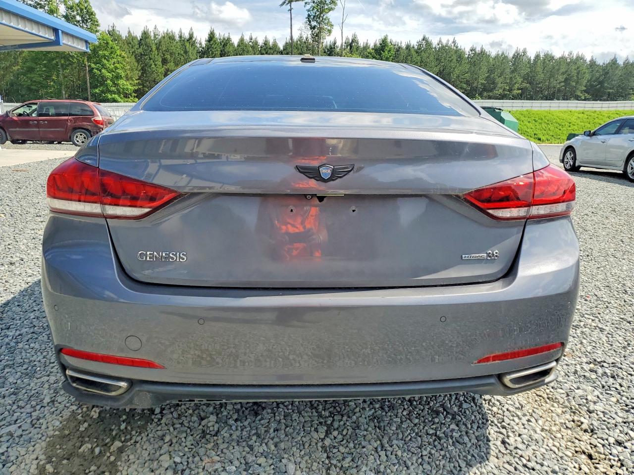 2015 HYUNDAI GENESIS