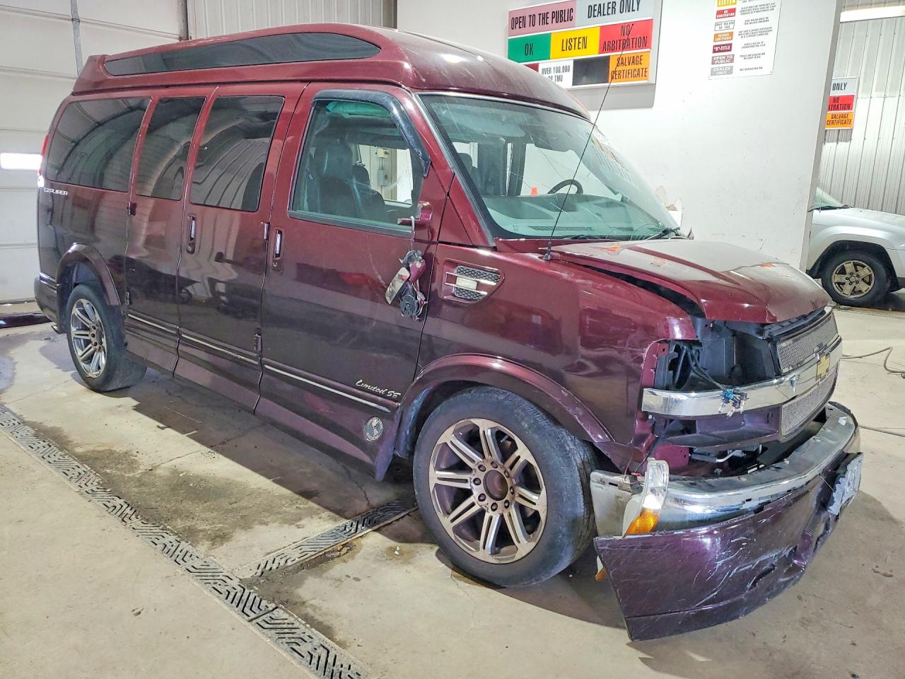 2018 CHEVROLET EXPRESS