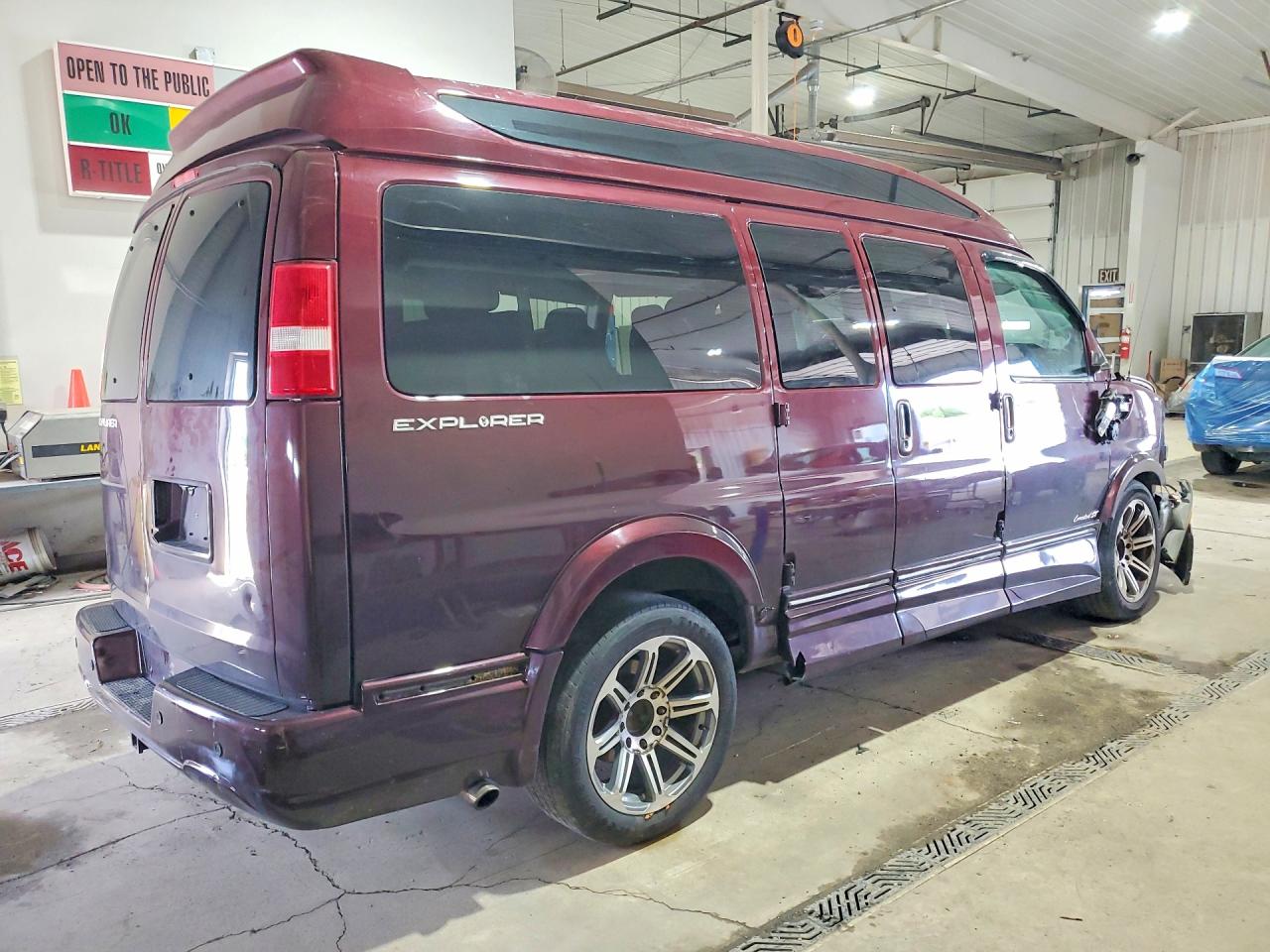 2018 CHEVROLET EXPRESS