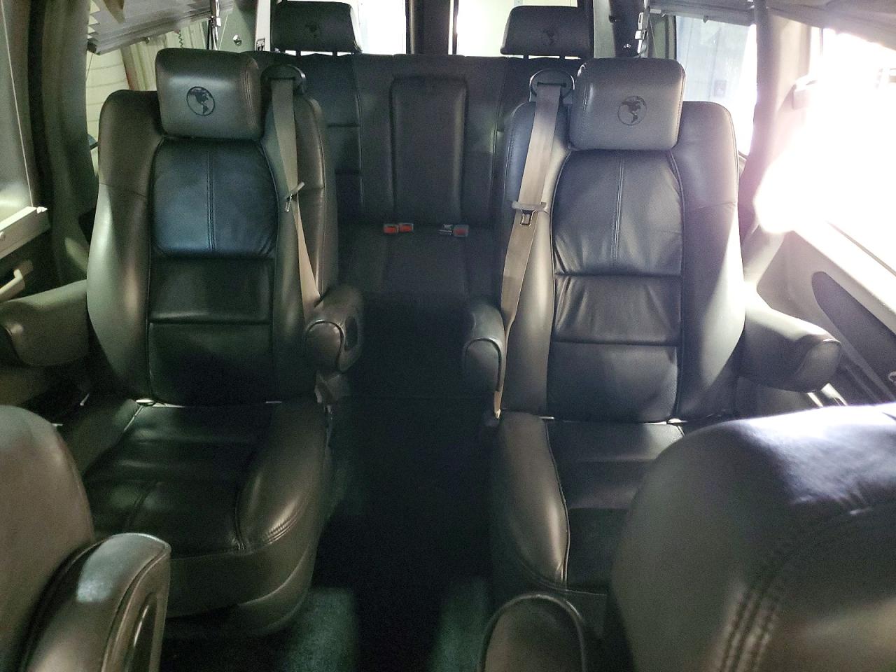 2018 CHEVROLET EXPRESS