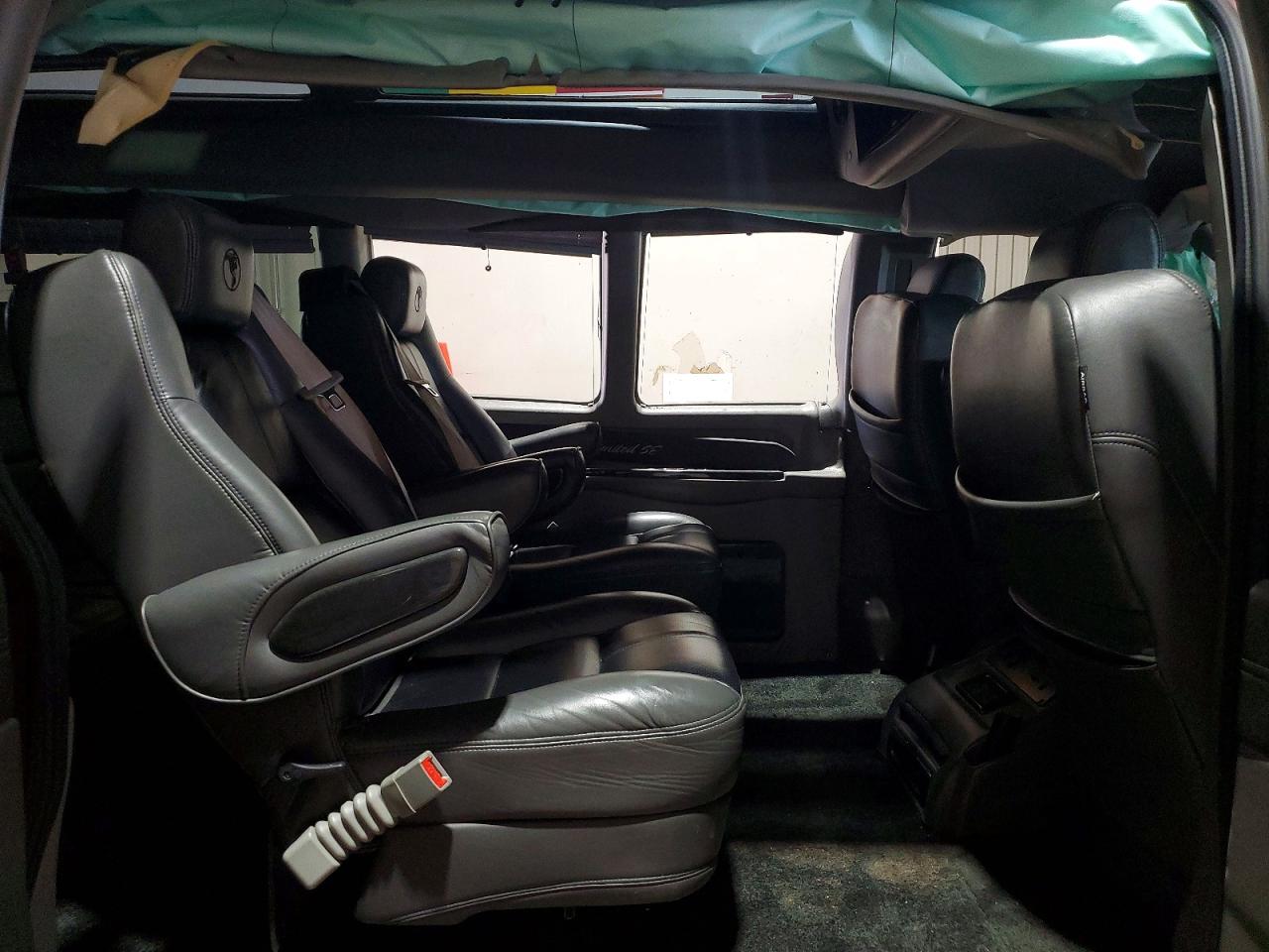 2018 CHEVROLET EXPRESS