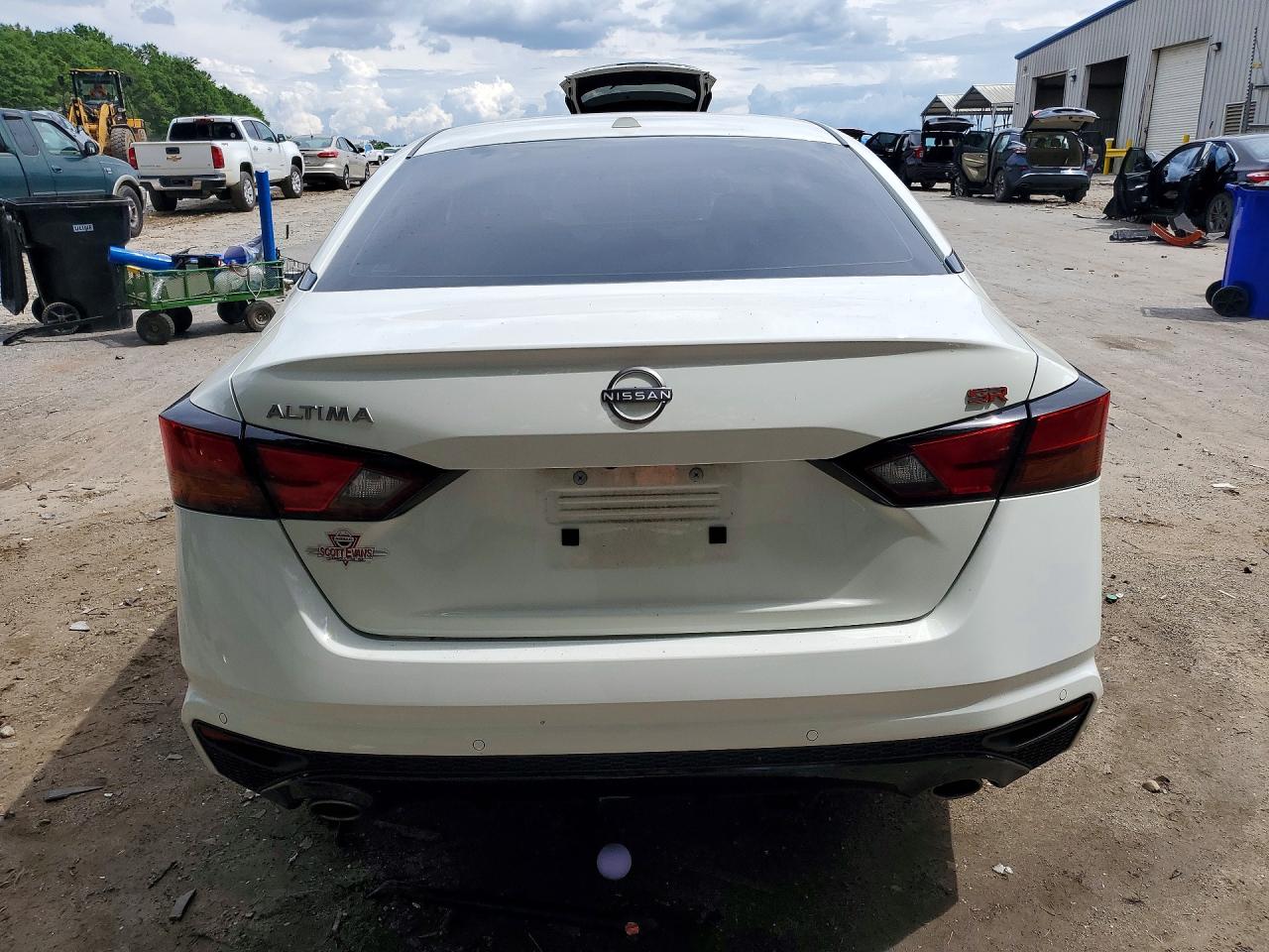 2025 NISSAN ALTIMA