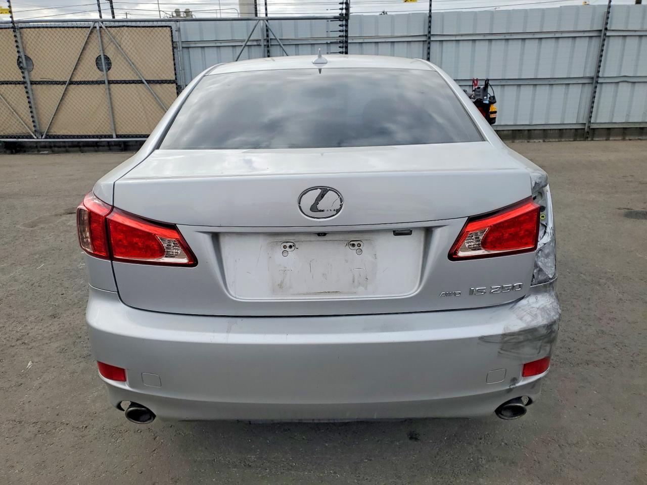 2012 LEXUS IS