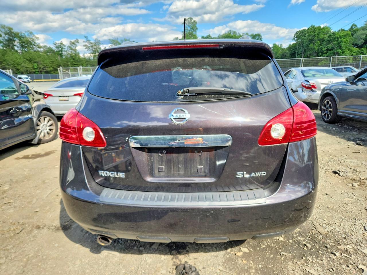 2012 NISSAN ROGUE