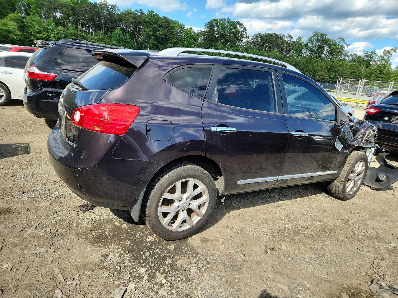 2012 NISSAN ROGUE