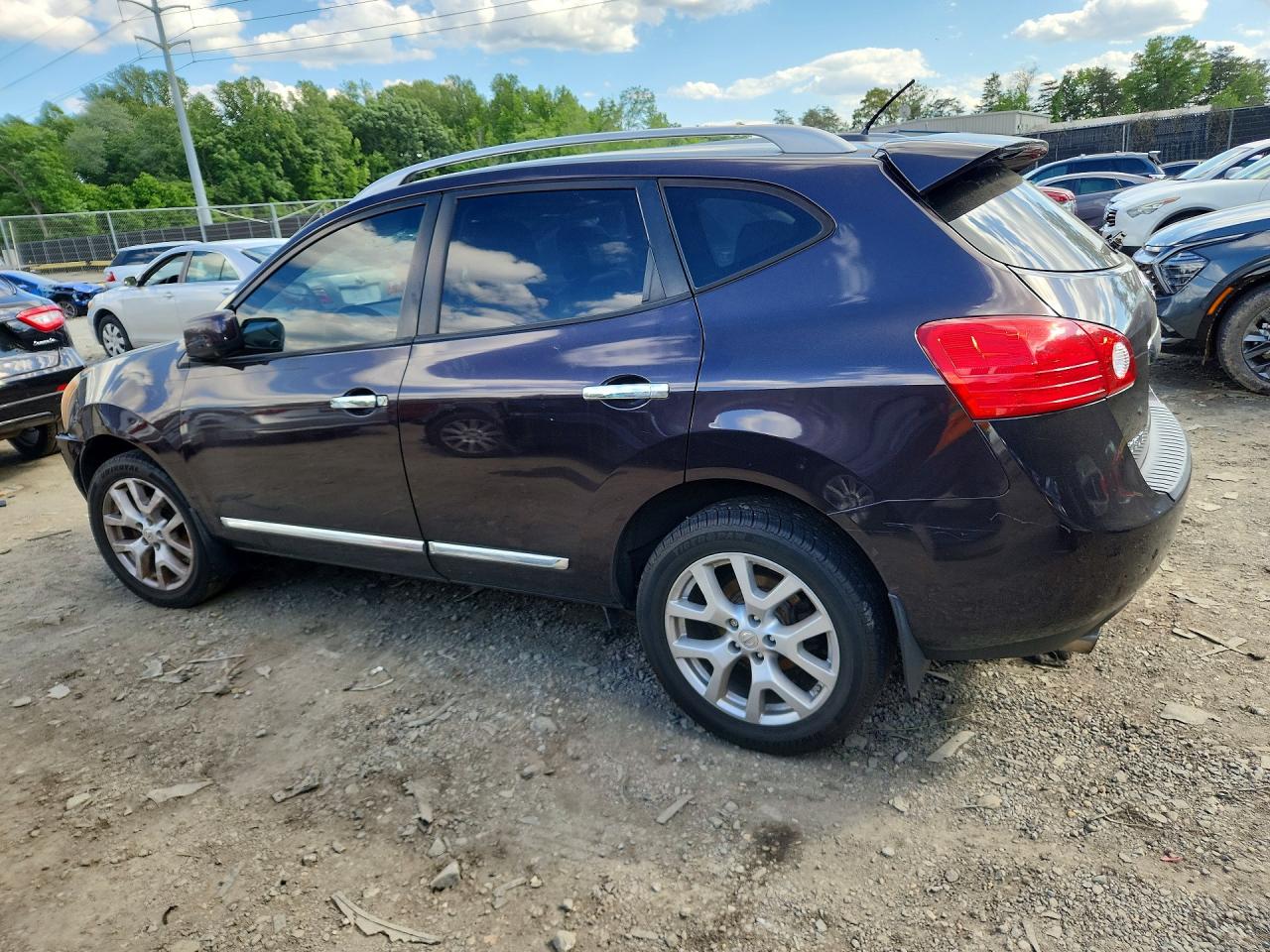 2012 NISSAN ROGUE