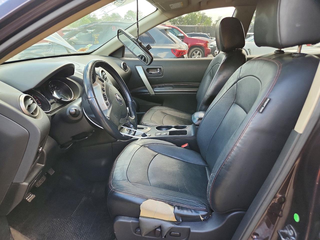 2012 NISSAN ROGUE