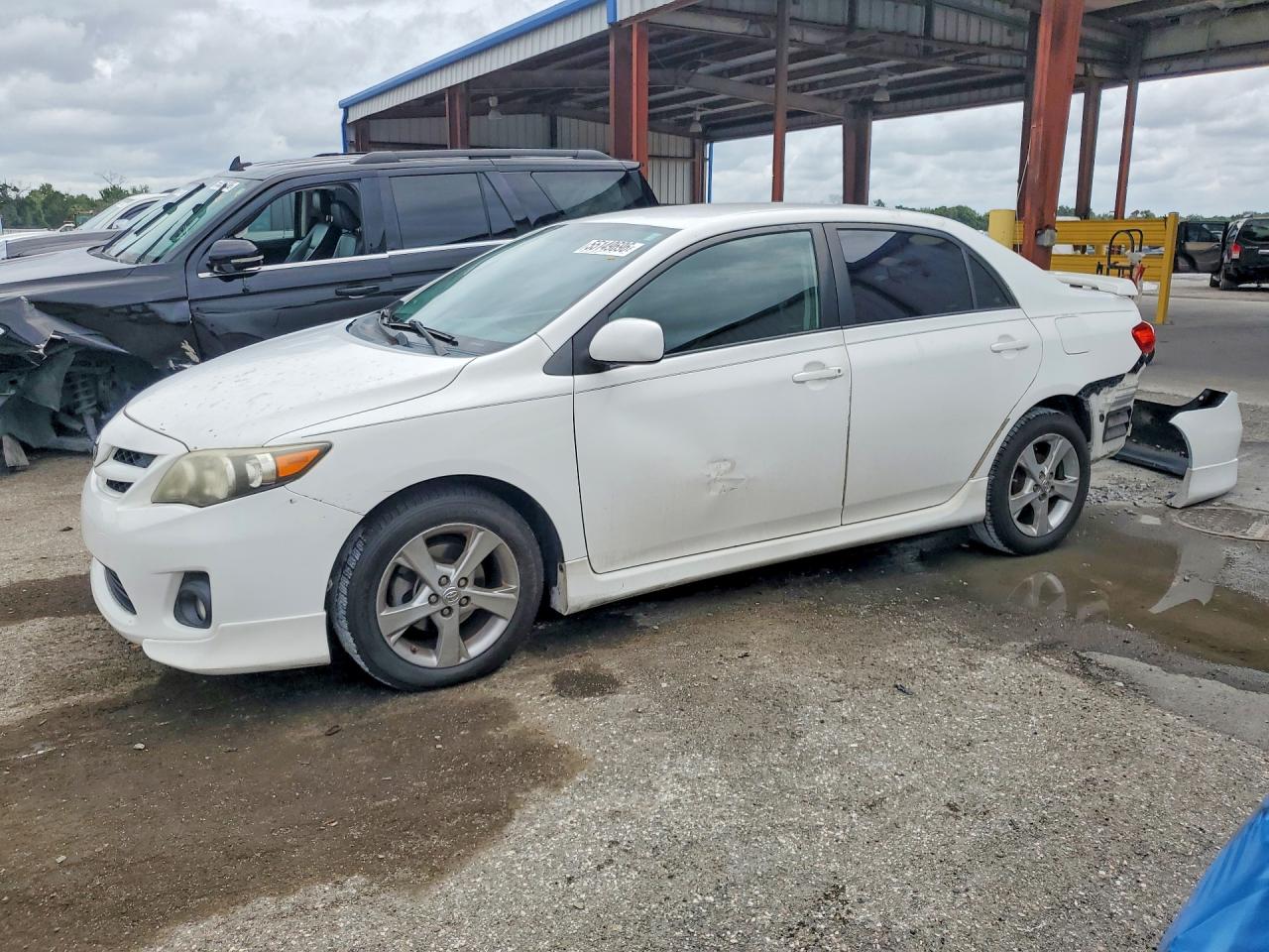 2011 TOYOTA COROLLA