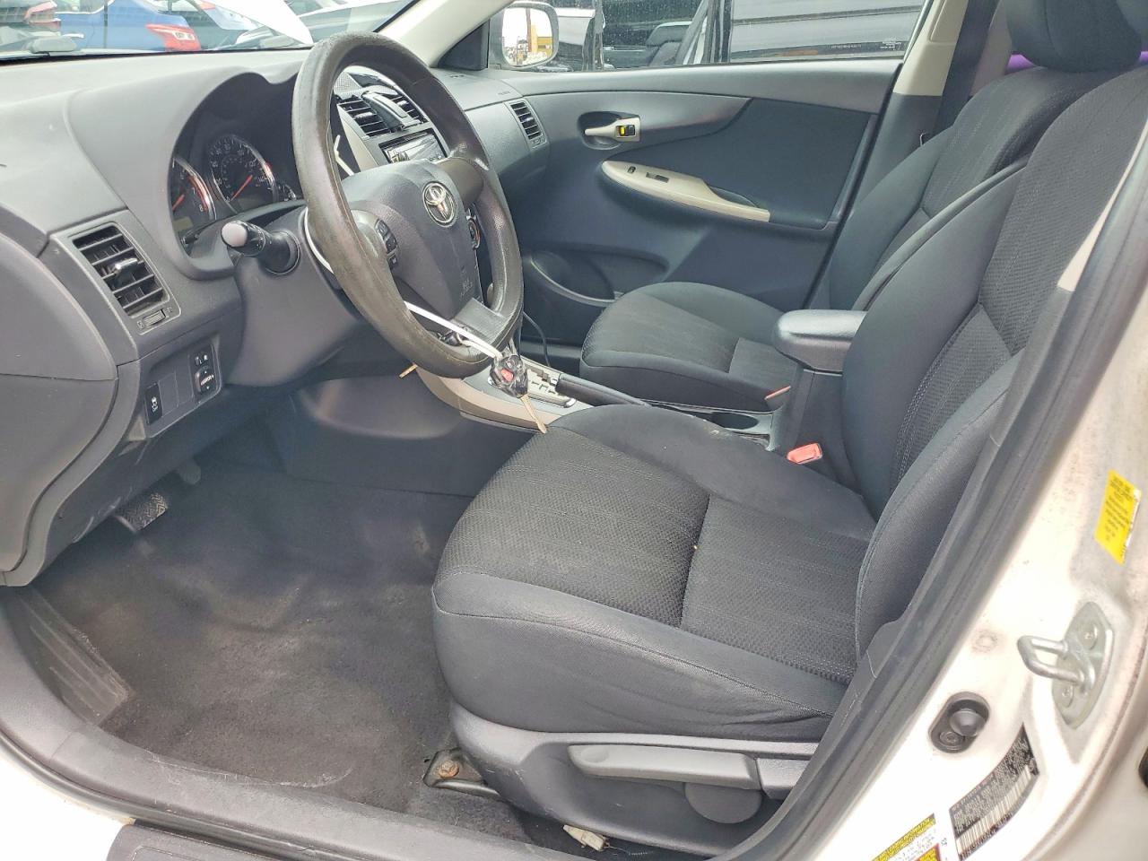 2011 TOYOTA COROLLA