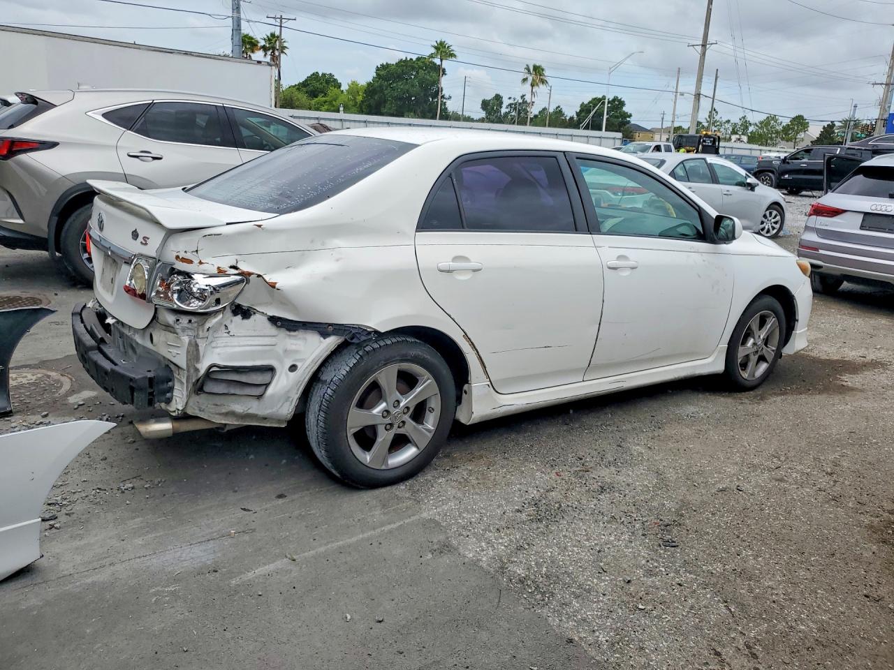 2011 TOYOTA COROLLA