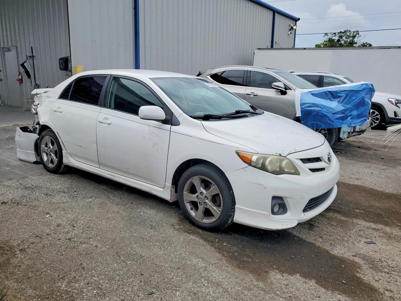 2011 TOYOTA COROLLA