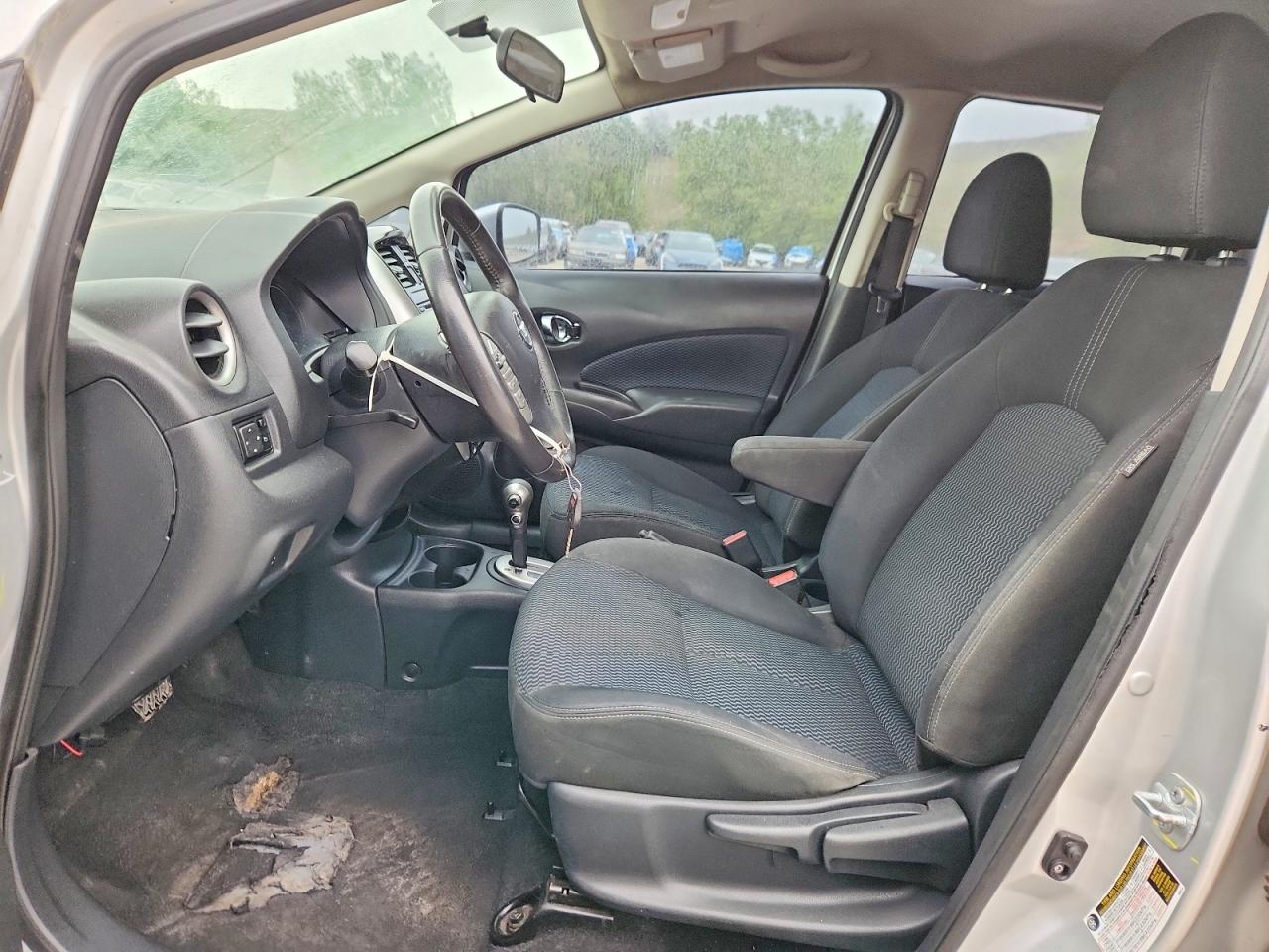 2016 NISSAN VERSA